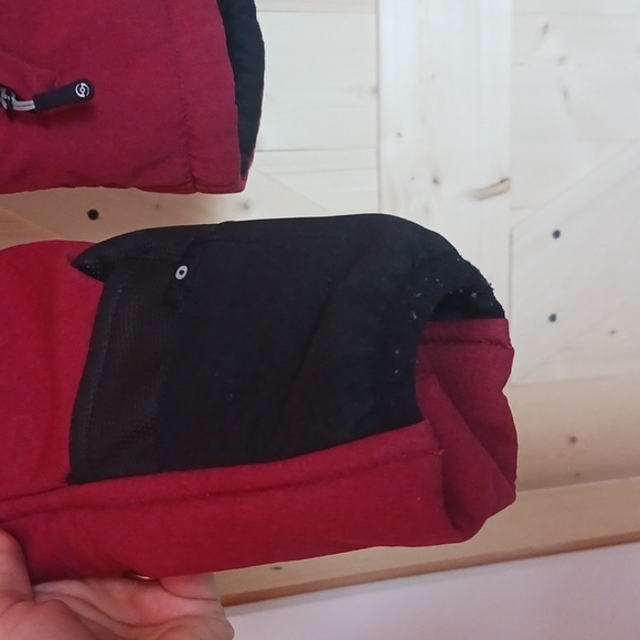 Red Loki Jacket - Picture 4 of 11